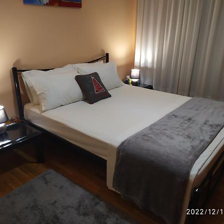 Anna'S Flat No2- 2 Bedroom Apartment Volos Bagian luar foto