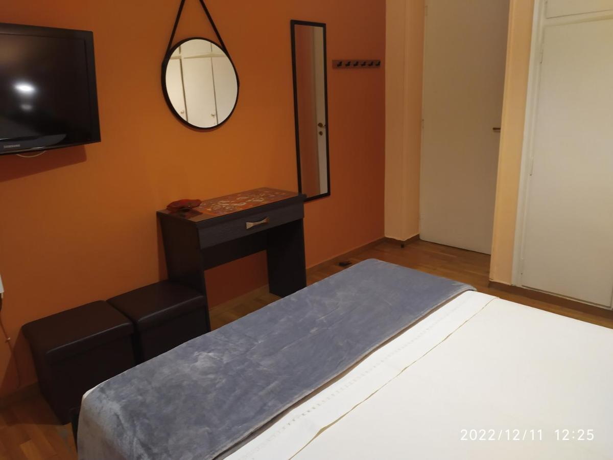 Anna'S Flat No2- 2 Bedroom Apartment Volos Bagian luar foto